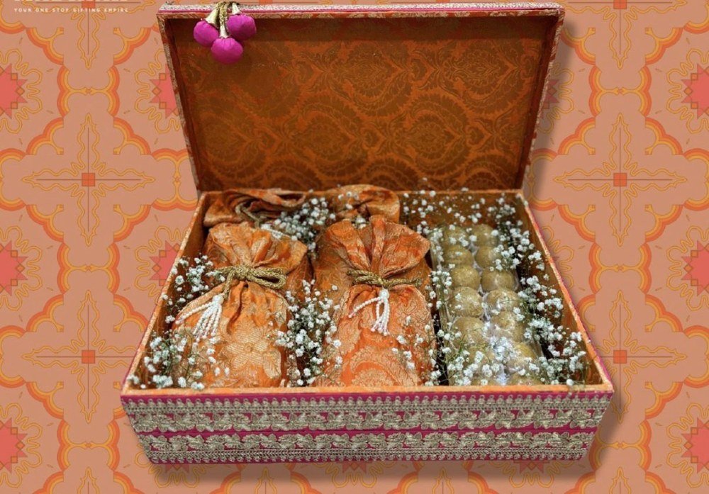 Gift Hamper · 185