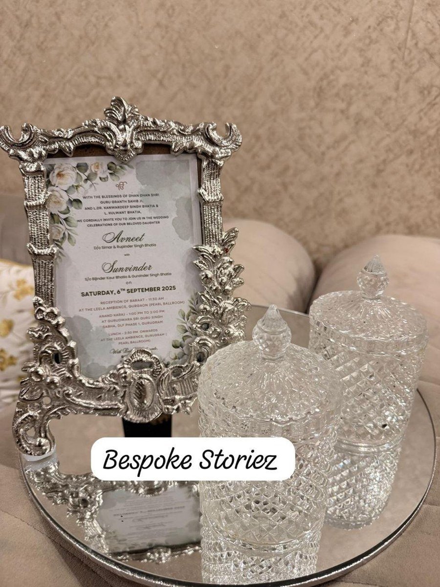 Gift Hamper · 208