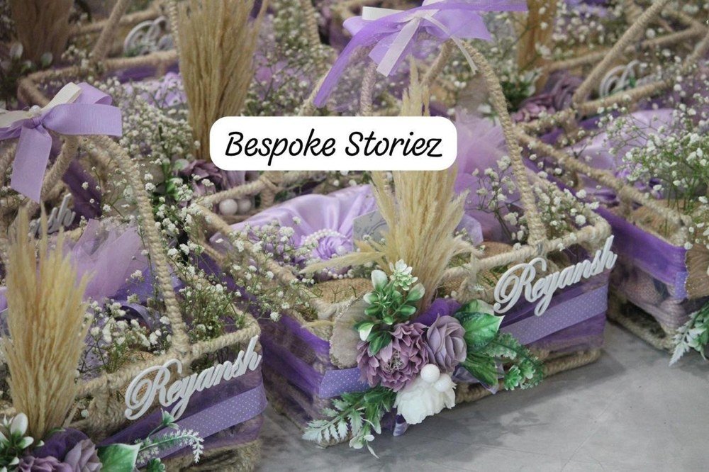 Gift Hamper · 219