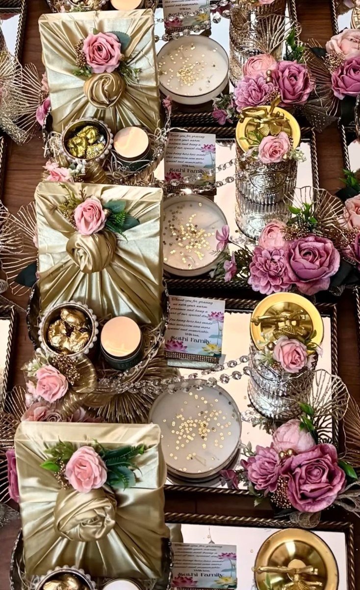 Gift Hamper · 227